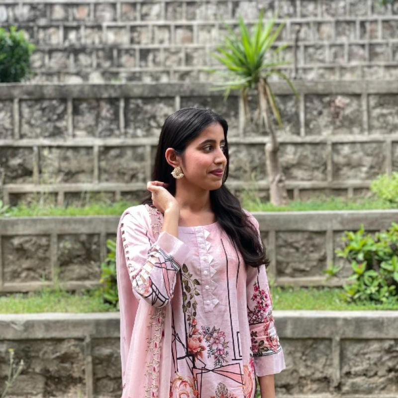 Seemab Qamar